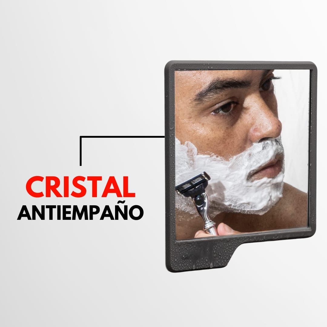 El espejo del organizador reflejando a un hombre afeitándose en la ducha